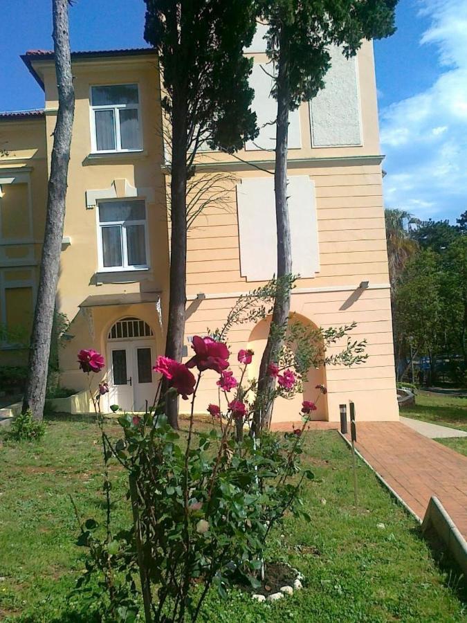 Hotel Ružica - Depandanse 3*