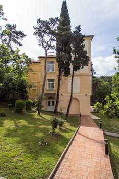 Ružica - Depandanse Hotel 3*
