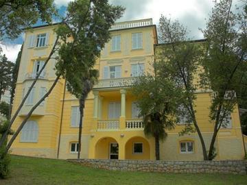 Ruzica- Glavna Zgrada I Depandanse Hotel Crikvenica