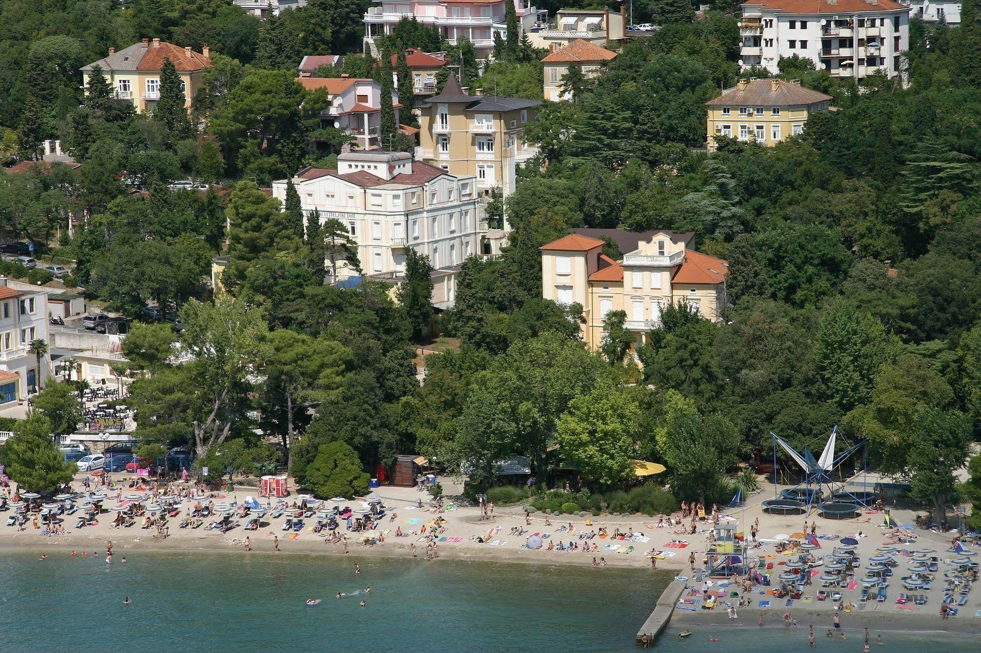 Hotel Ruzica- Glavna Zgrada I Depandanse Crikvenica